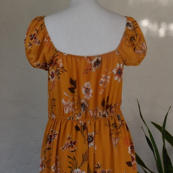 Yellow Floral Scrunch Front Dress - Picture 6 of 10